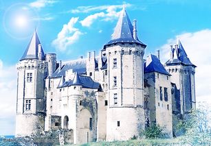 揭秘中世纪欧洲城堡内部的神秘结构