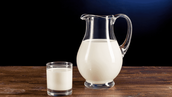6类患者不宜喝牛奶，否则不利于康复
